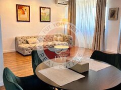 Parcul Carol | 3 camere | Semidecomandat | 89mp | B12045