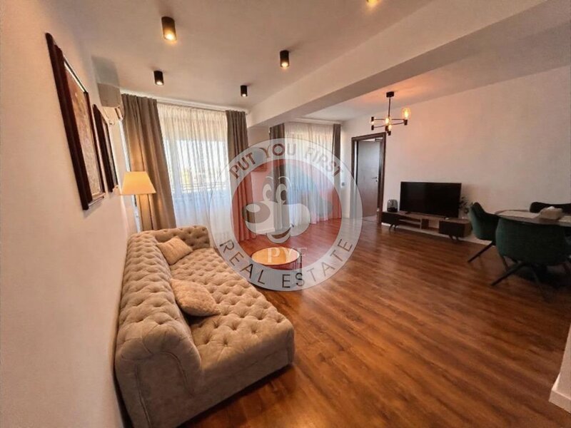 Parcul Carol | 3 camere | Semidecomandat | 89mp | B12045